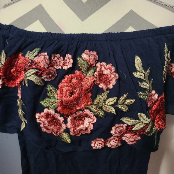 Women's Off Shoulder Rose Embroidery Loose Blouse Top Size XL - Picture 2 of 6